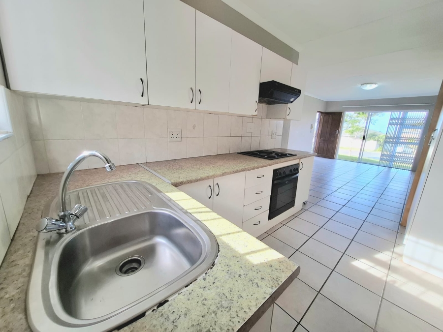 3 Bedroom Property for Sale in Cambridge West Eastern Cape